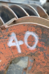 40_105