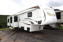 2007 Dutchmen Monte Vista 36' 5th Wheel Camper Auction Ending 8/21